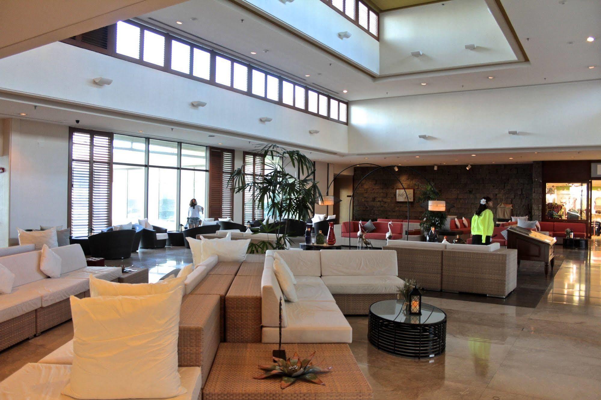 Pacific Star Resort & Spa Tamuning Bagian luar foto
